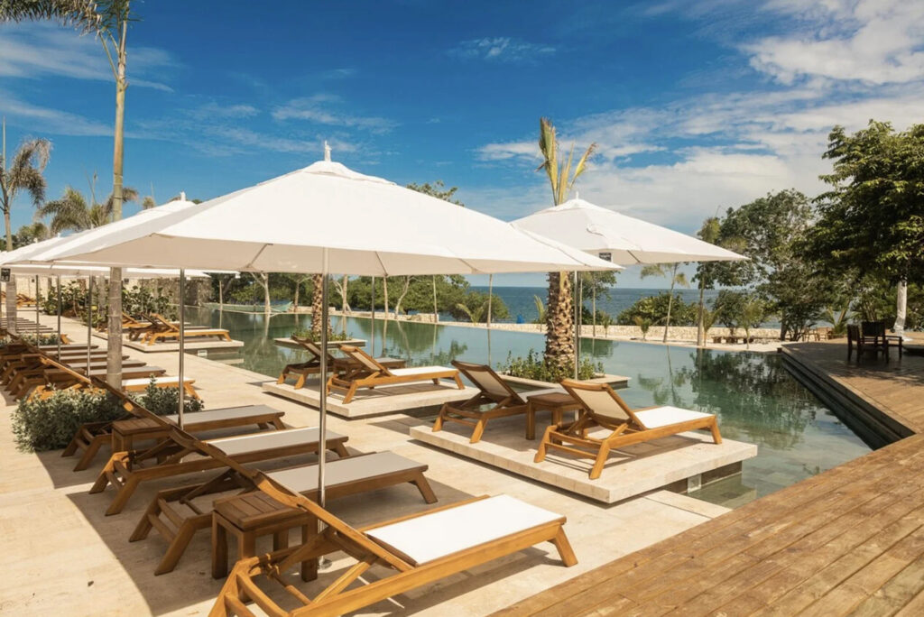 Island Resort Image